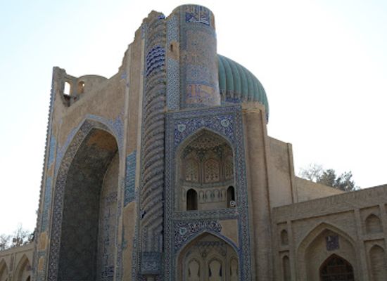 afghanistan/balkh/nightclub/green-mosque
