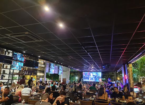 brazil/pantanal/nightclub/geronimo-west-music