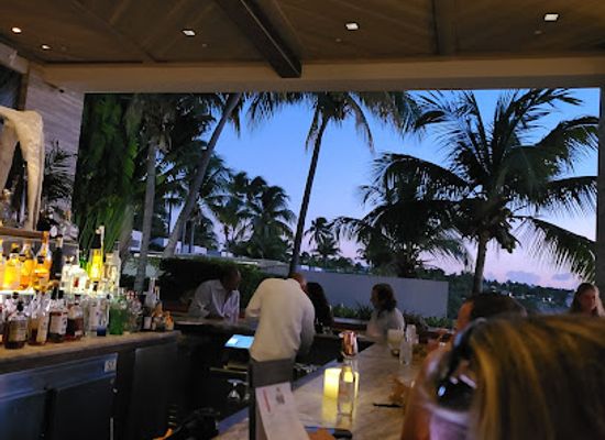 anguilla/crocus-bay/nightclub/sunset-lounge
