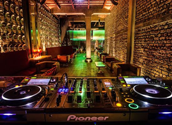 india/kolkata/nightclub/roxy