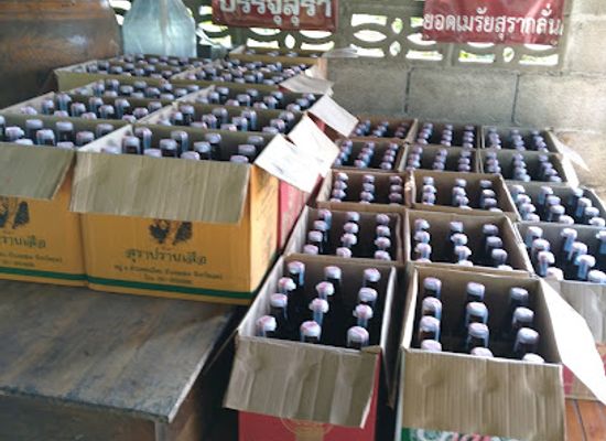 thailand/sukhothai/nightclub/yod-meray-suraklan