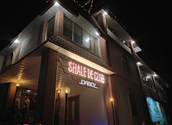 ukraine/seversky-donets-river/nightclub/shale-de-club-vis-a-vis
