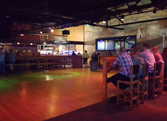 indiana/central-indiana/nightclub/8-seconds-saloon