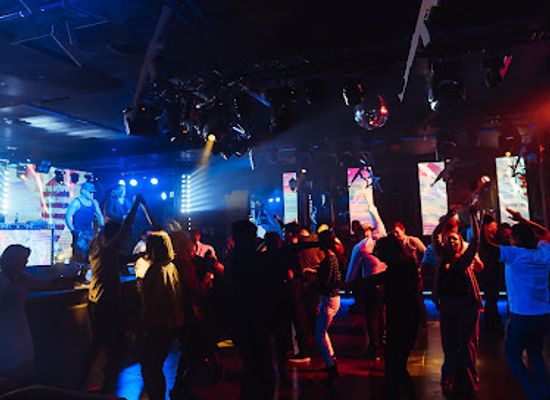 kyrgyzstan/chuy-valley/nightclub/