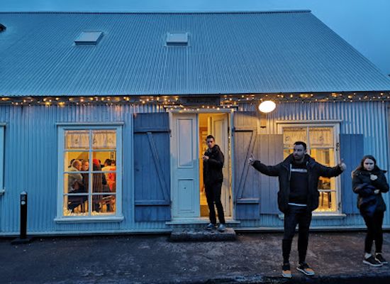 iceland/vik/nightclub/halldorskaffi