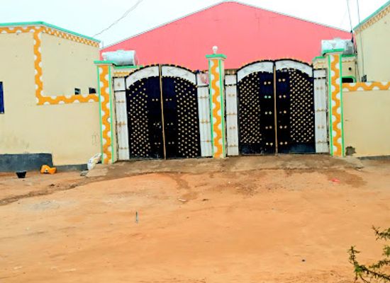 somalia/gedo/nightclub/eng-wahip-jamaal