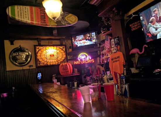 wisconsin/oshkosh/nightclub/molly-mcguire-s