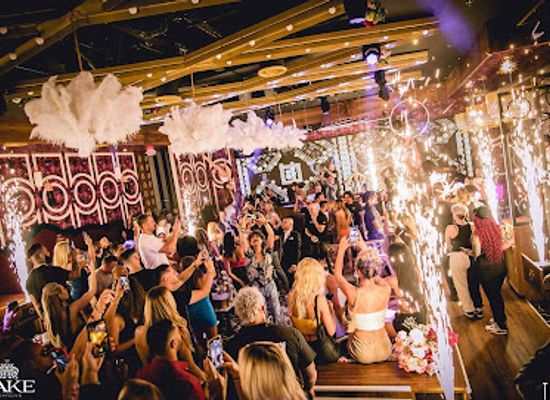 arizona/sonoran-desert/nightclub/cake-nightclub