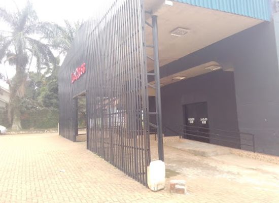 uganda/kampala/naguru/nightclub/la-class-club