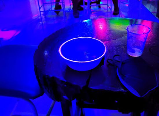 ecuador/esmeraldas-region/nightclub/night-club-pasiones