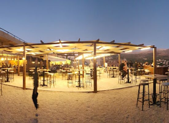 lebanon/bcharre/nightclub/vee-lounge
