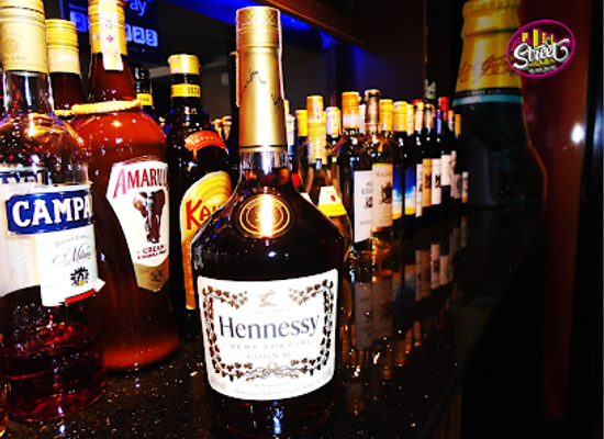 uganda/central-region/nightclub/street-club-entebbe