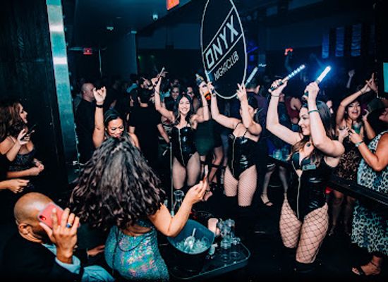 california/coronado/nightclub/onyx-room