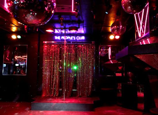 california/modesto/nightclub/the-brave-bull