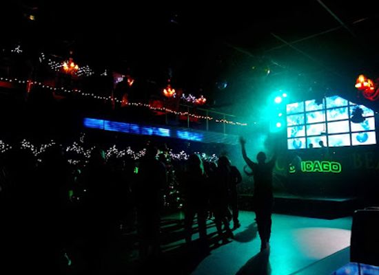 ukraine/donbas/nightclub/