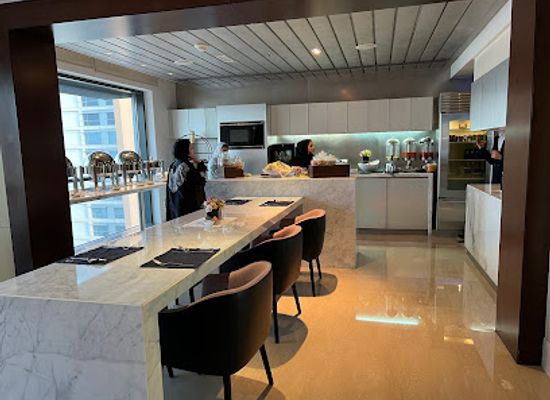 bahrain/saar/nightclub/le-meridian-club-lounge