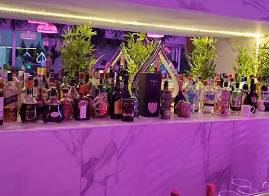 equatorial-guinea/ureka/nightclub/torre-caleyma