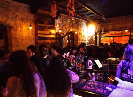 israel/jerusalem/nightclub/the-red-lady