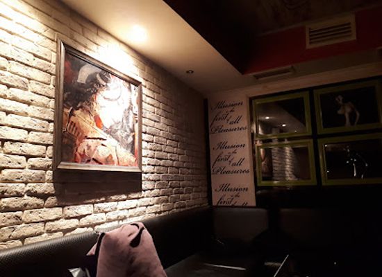bulgaria/ruse/nightclub/mood