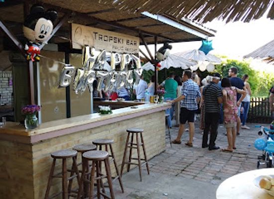 serbia/palic-lake/nightclub/tropski-bar-palic