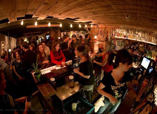 oregon/bend/nightclub/velvet-lounge