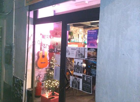 italy/genoa/pre/nightclub/lucrezia-social-bar