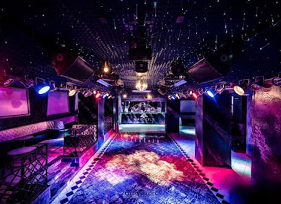 italy/lazio/nightclub/magic-fly