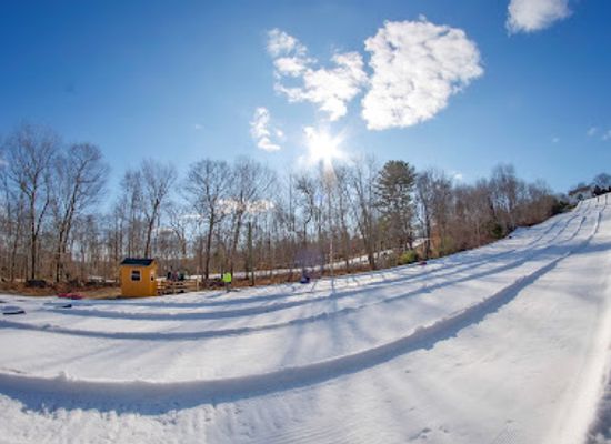rhode-island/washington-county/nightclub/yawgoo-valley-snow-tubing-park