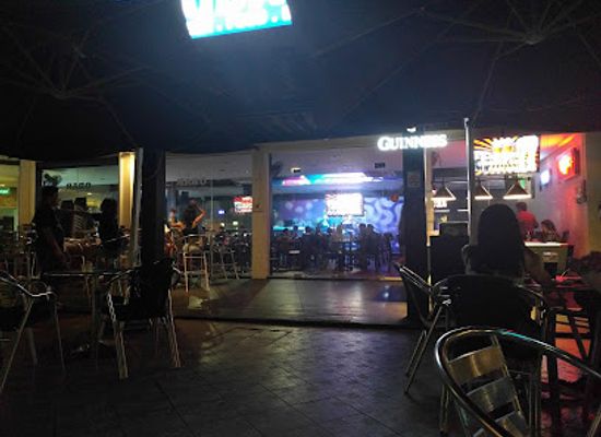 singapore/punggol/nightclub/hj-bistro