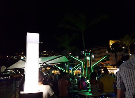 albania/saranda-region/nightclub/demi-lounge