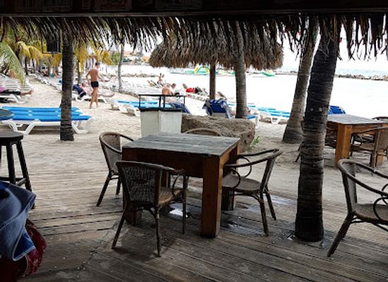 curacao/tera-kora/nightclub/wet-wild-beach-club
