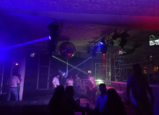 ecuador/guayas-region/nightclub/latin-palace