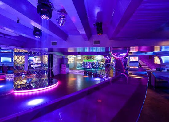 ukraine/bukovina/nightclub/forsage