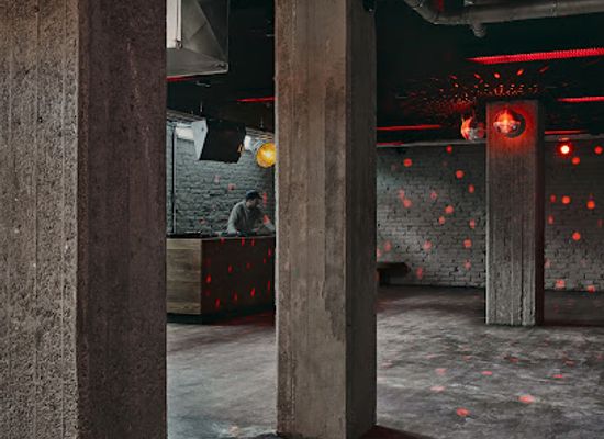 finland/helsinki/kallio/nightclub/post-bar