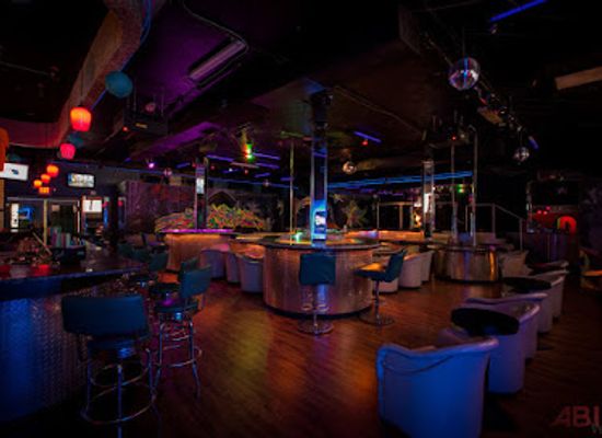 florida/st-petersburg/nightclub/mermaids-gentleman-s-club