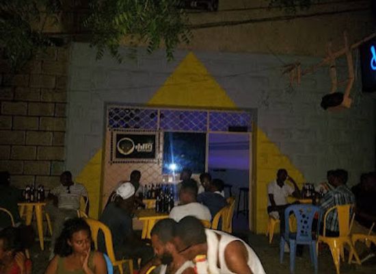 ethiopia/dire-dawa/nightclub/blue-bar