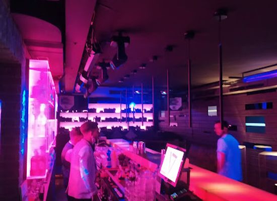 switzerland/locarno/nightclub/club-seventy7