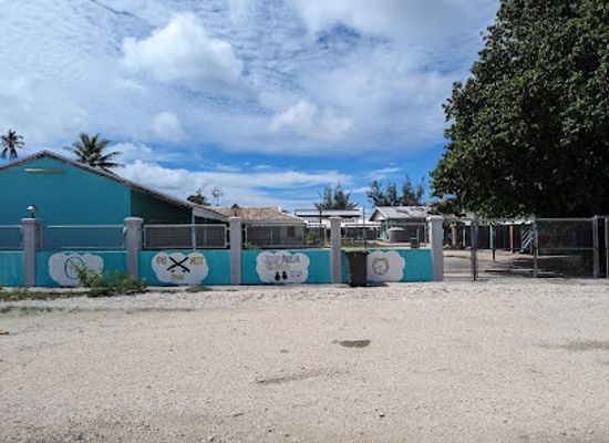 nauru/yaren/nightclub/yaren-primary-school
