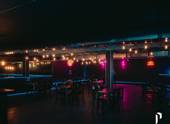 canada/pembina-valley/nightclub/obsidian-ultra-lounge
