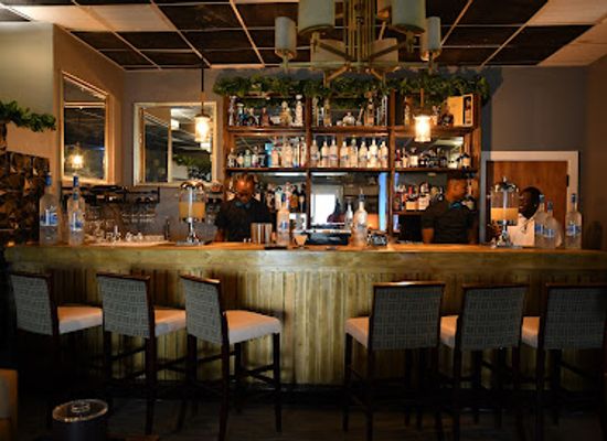 the-bahamas/exuma/nightclub/blu-bougainvillea-lounge-cafe