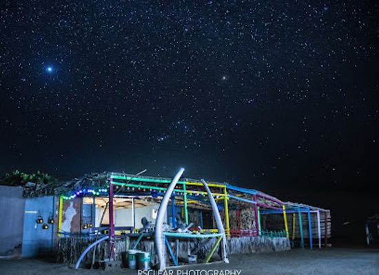 oman/masirah-island/nightclub/masirah-beach-camp