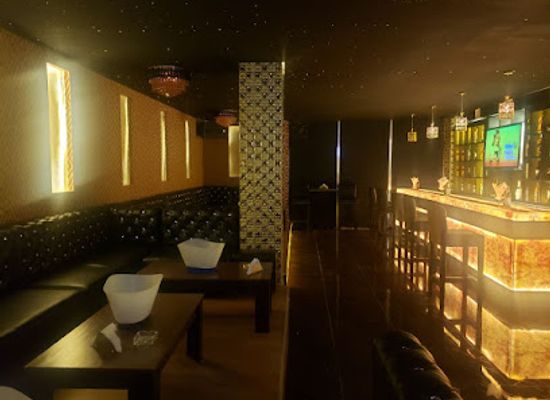 ethiopia/harari-region/nightclub/roll-x-lounge