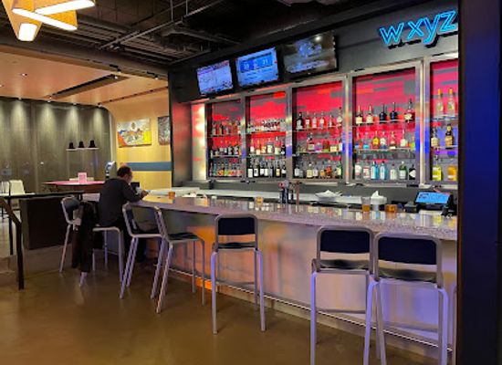 new-york/syracuse/nightclub/w-xyz-lounge
