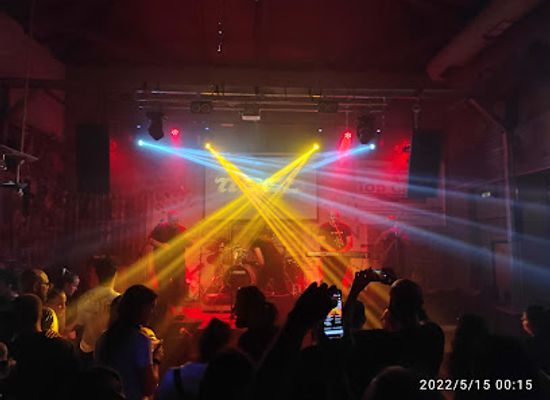 greece/mount-taygetos/nightclub/brooklyn-live-stage