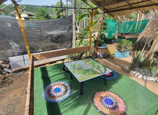thailand/trat/nightclub/ban-suan-pha-phleng-nang-chiw-freestyle-in-garden