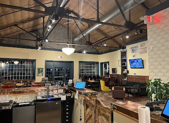 kentucky/fort-thomas/nightclub/the-post-taphouse-and-bottle-shop