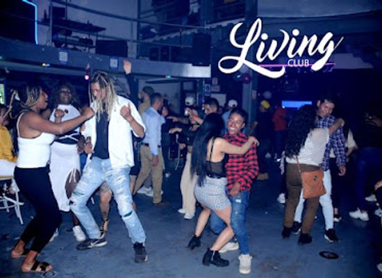 ecuador/otavalo/nightclub/living-club-otavalo