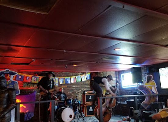 california/oxnard/nightclub/the-thirsty-ox