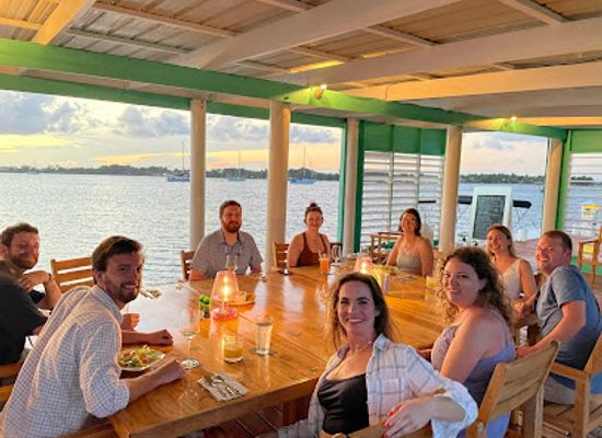 belize/placencia/nightclub/placencia-yacht-club