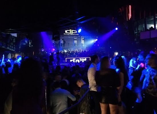 italy/puglia/nightclub/divinae-follie